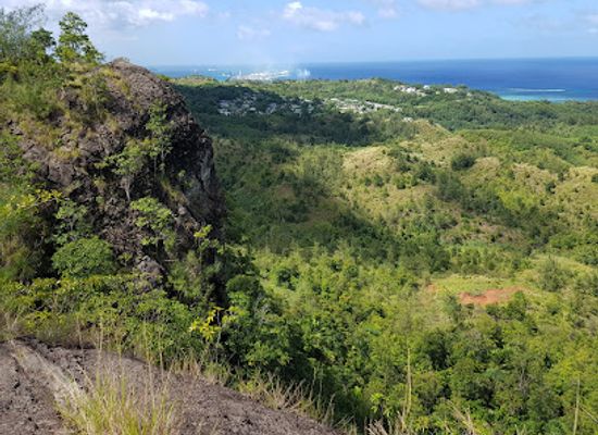 guam/mount-jumullong-manglo/landmark/asan-bay-overlook