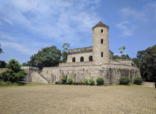 togo/kpalime/landmark/chateau-viale
