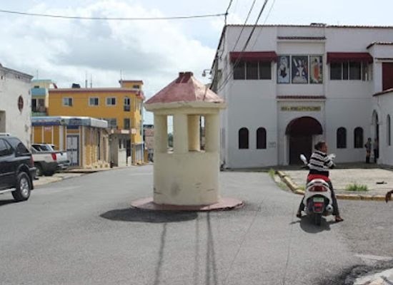 dominican-republic/higuey-region/landmark/pozo-de-la-virgen