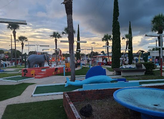 florida/panhandle/landmark/goofy-golf