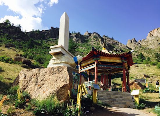 mongolia/mongolian-manchurian-grassland/landmark/aryapala-temple-meditation-center