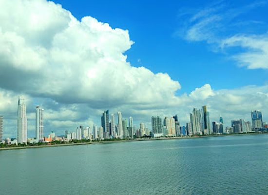 panama/panama-city/landmark/viewpoint-on-cinta-costera