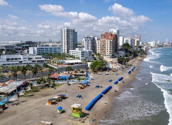 ecuador/manta/landmark/el-murcielago