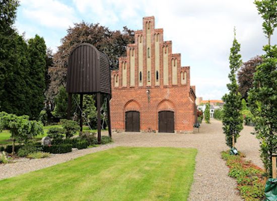 denmark/kolding/attraction/old-cemetery