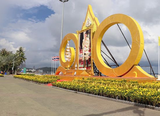 thailand/pattaya/landmark/pattaya-beach-lock-88