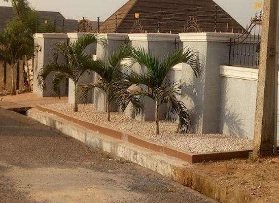 nigeria/enugu/landmark/chinwe-ezeilo-street