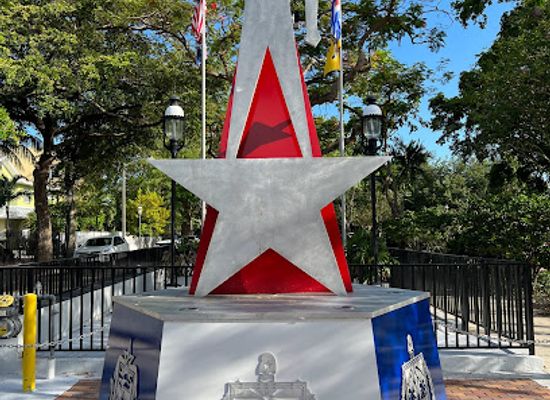 florida/miami/landmark/bay-of-pigs-monument