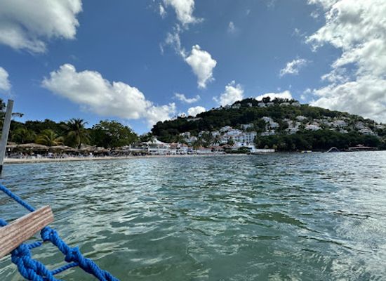 saint-lucia/choiseul-quarter/landmark/water-hammocks-at-windjammer-landing