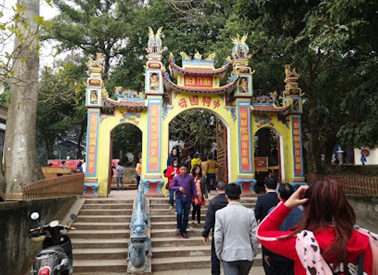 vietnam/tam-dao/landmark/national-mother-tay-thien-trinh-temple