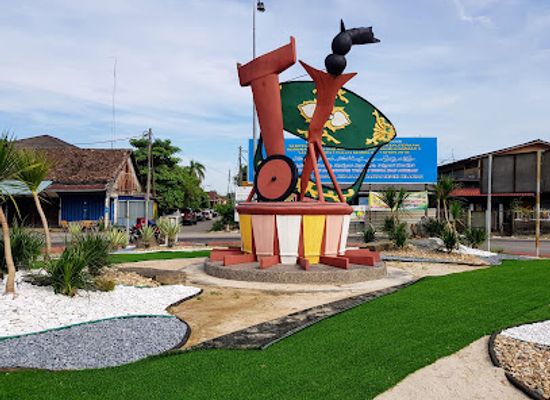 malaysia/kota-bharu/landmark/keris-wau-bulan-gok-kapor-roundabout
