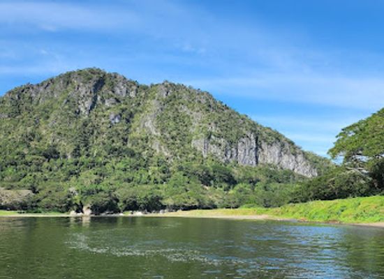 fiji/viti-levu/landmark/sigatoka-river-safari