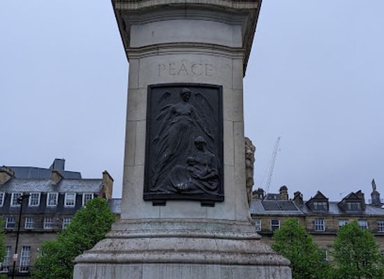 united-kingdom/newcastle-upon-tyne/landmark/newcastle-and-district-war-memorial