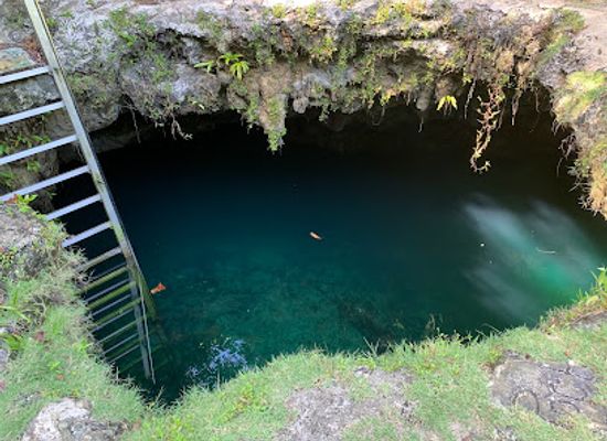 palau/peleliu/landmark/ngermelt-swimming-hole