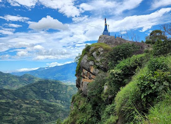 ecuador/loja-region/landmark/balcon-del-inca-shiriculapo