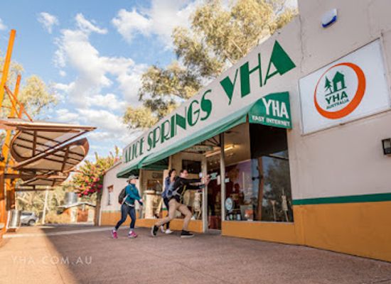australia/alice-springs/landmark/yha-alice-springs