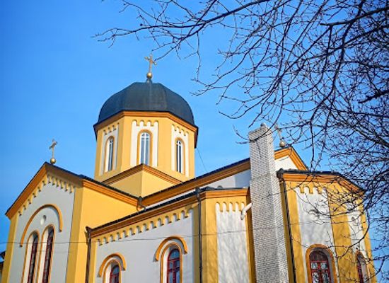 ukraine/chernivtsi/landmark/mykolayivska-tserkva
