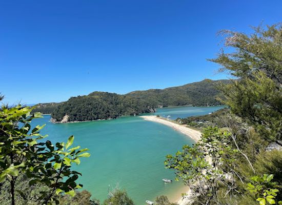 new-zealand/abel-tasman-national-park/landmark/start-of-the-abel-tasman-track