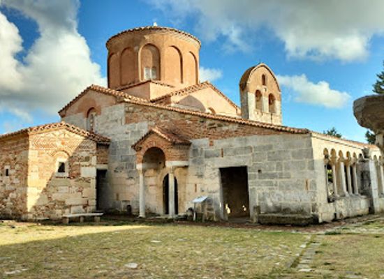 albania/devoll/landmark/apollonia-archaeological-park