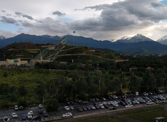 kazakhstan/big-almaty-lake/landmark/the-abundance-garden-bench