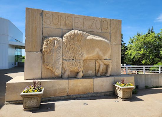 kansas/manhattan/landmark/sunset-zoo