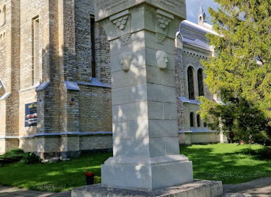 estonia/rapla-county/landmark/vabadussoja-malestussammas