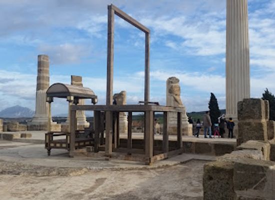 tunisia/the-nefzaoua/landmark/uthina-archaeological-site