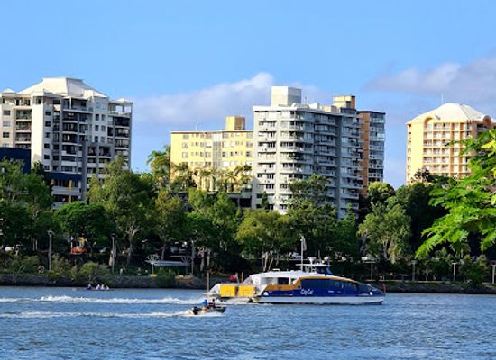 australia/brisbane/west-end/landmark/west-end-riverside-lands-park
