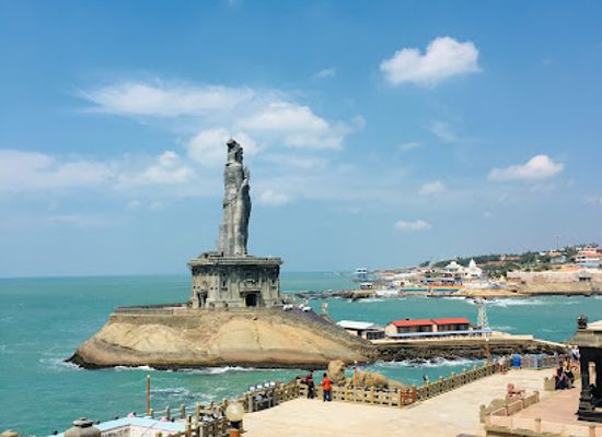 india/kanyakumari/landmark/vavathurai-beach
