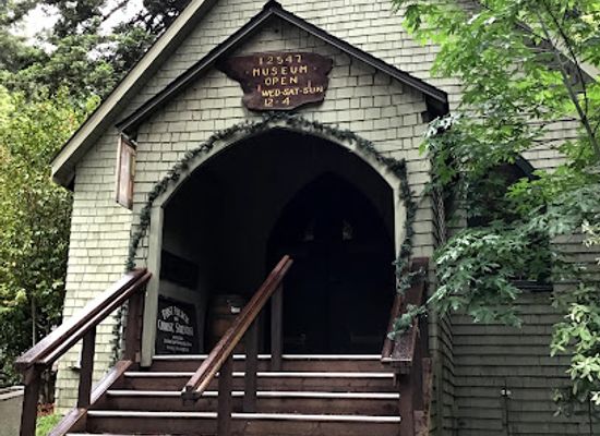 california/silicon-valley/landmark/san-lorenzo-valley-museum-grace-episcopal-gallery
