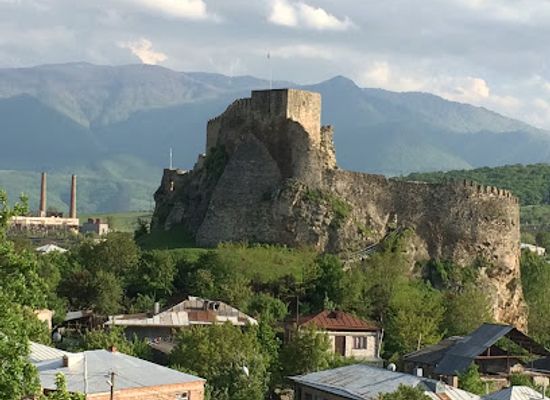 georgia/shida-kartli/landmark/surami-fortress