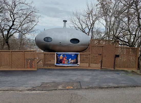 kentucky/covington/landmark/the-futuro-house