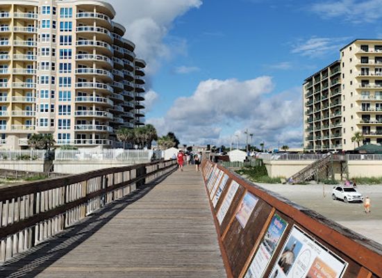 florida/daytona-beach/landmark/sunglow-fishing-pier