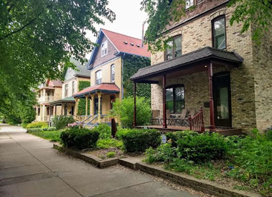 minnesota/minnesota-driftless-area/landmark/milwaukee-avenue-historic-district