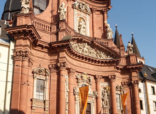 germany/wurzburg/wurzburger-dom/landmark/new-munster