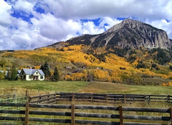 colorado/gunnison-valley/landmark/gunnison-crested-butte-tourism-association