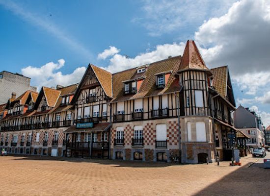 belgium/nieuwpoort/landmark/de-barkentijn