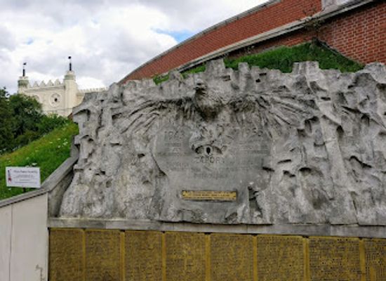 poland/lublin/tatary/landmark/monument-to-major-zapora-s-combat-group