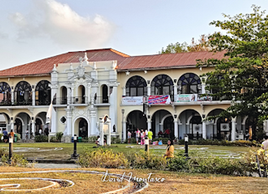 philippines/ilocos-norte/landmark/paseo-de-paoay