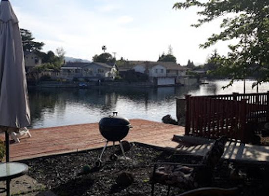 california/antioch/landmark/lake-alhambra