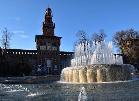 italy/milan/landmark/piazza-castello