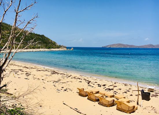 british-virgin-islands/peter-island/landmark/white-bay-beach