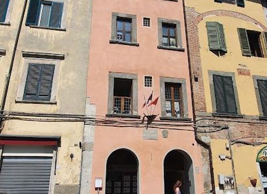 italy/pisa/landmark/casa-ammannati-casa-natale-di-galileo-galilei
