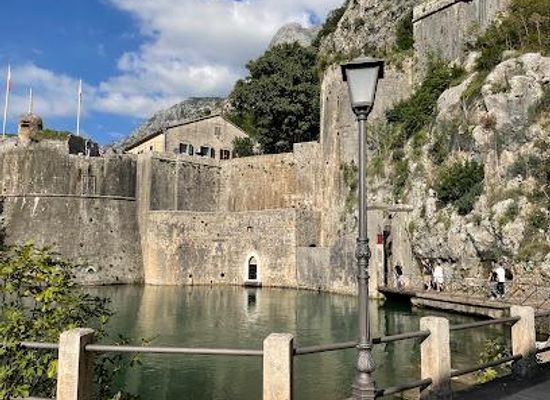 bosnia-and-herzegovina/trebinje/landmark/buca-palace