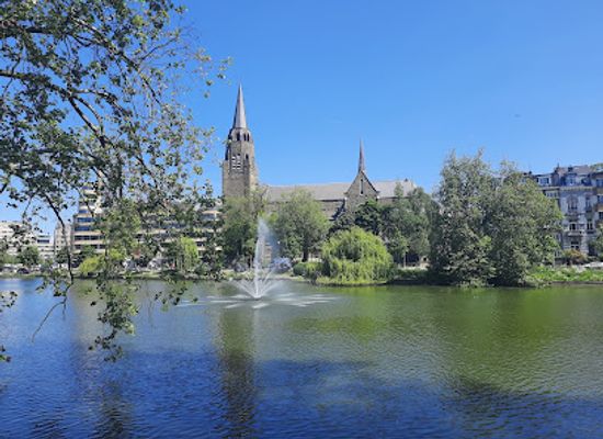 belgium/brussels/ixelles/landmark/ixelles-ponds