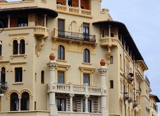 vatican-city/gregorian-etruscan-museum/landmark/piazza-mincio