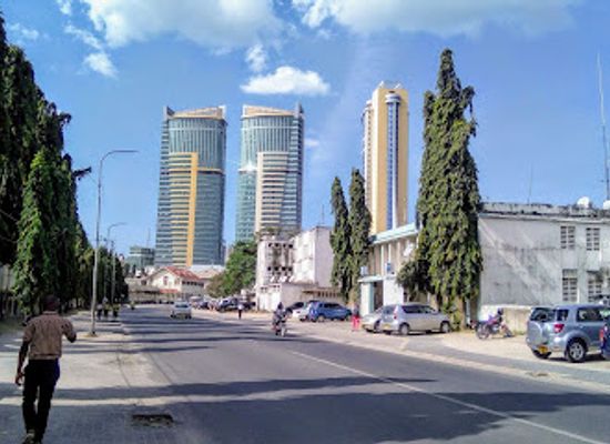 tanzania/central-zone/landmark/stesheni-bus-station