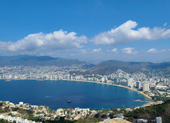 mexico/acapulco/landmark/capilla-de-la-paz