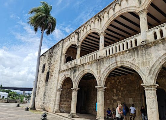 dominican-republic/higuey-region/landmark/alcazar-de-colon