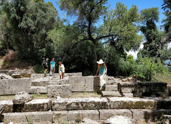 greece/corfu/kanoni/landmark/doric-temple-of-kardaki