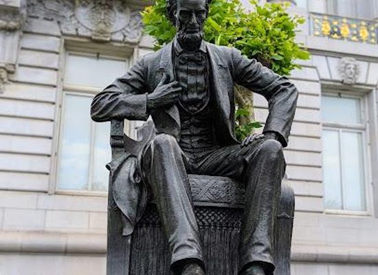 california/bay-area/landmark/statue-of-abraham-lincoln
